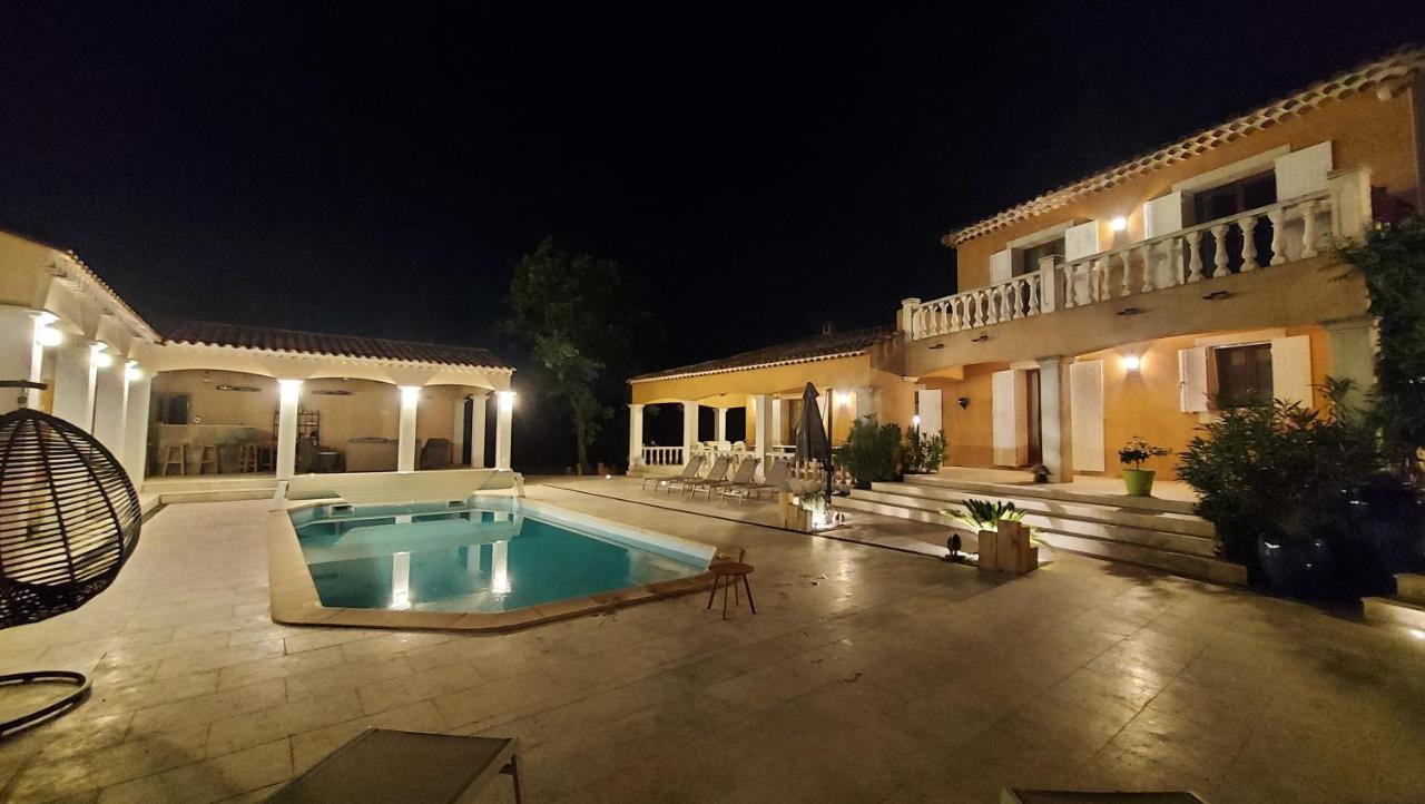 Le Mas Provencal Régusse Exteriör bild